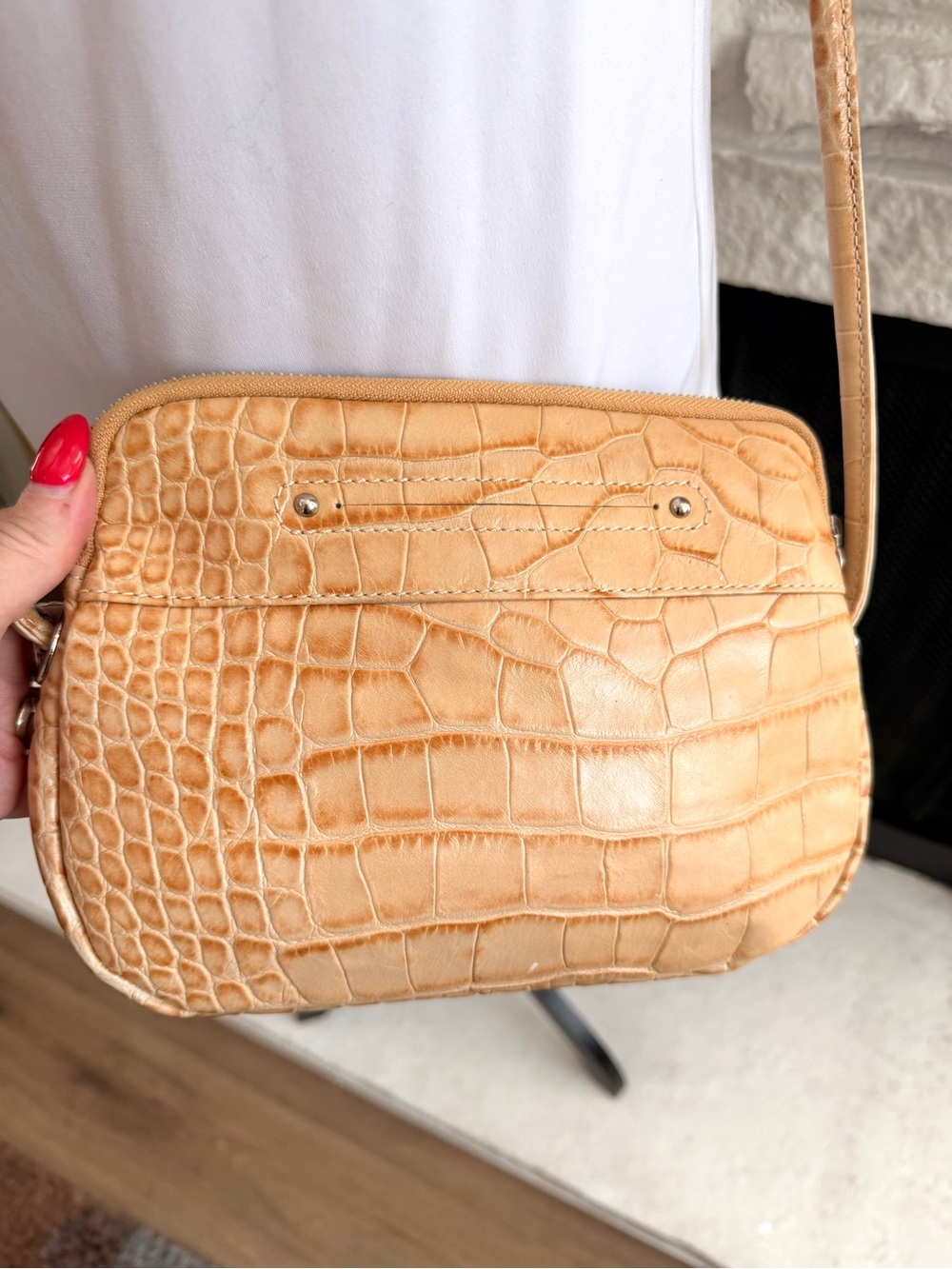B Makowsky Tan Croc Embossed Genuine Leather Crossbody Bag Y2K - Picture 7 of 15